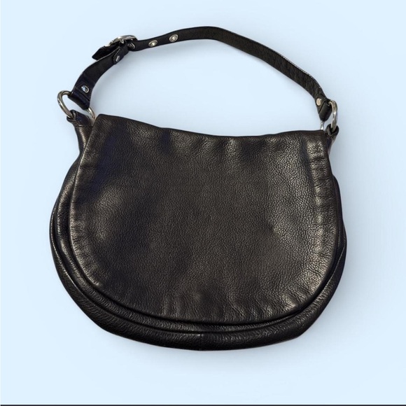 Coach Handbags - Coach Elegant Black Leather Shoulder Bag